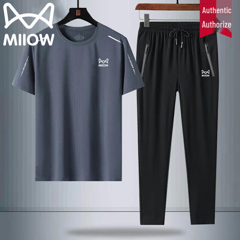 MiiOW Men s Short Sleeve Round Neck T-Shirt & Sport Shorts Set L