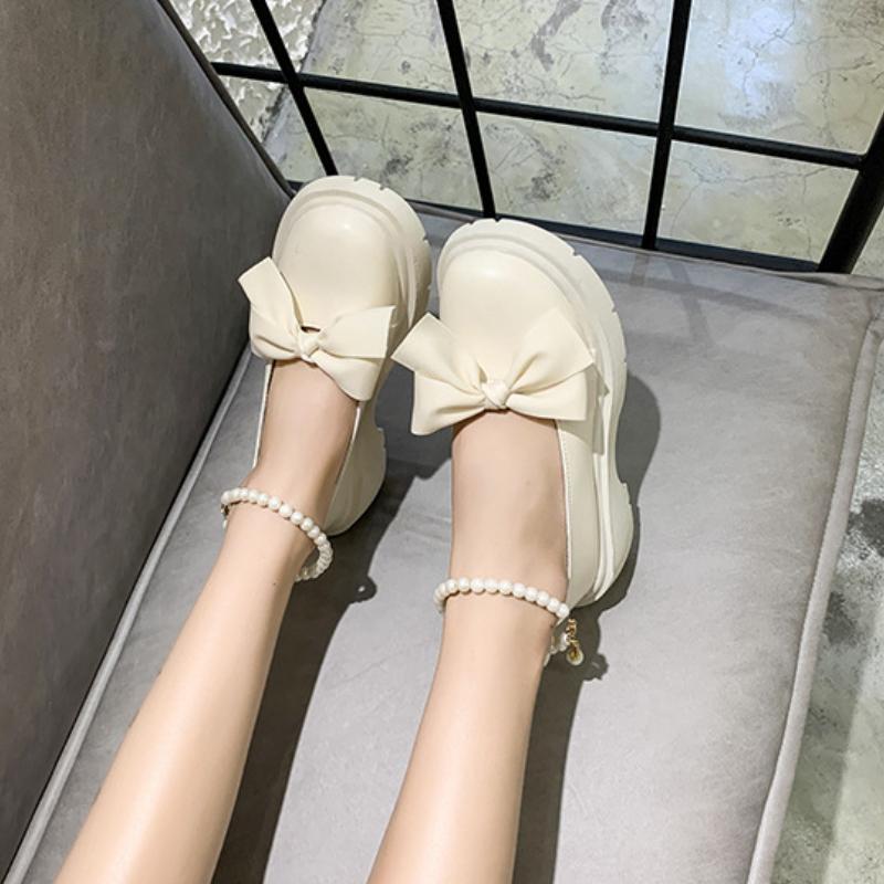 Trendy Luxury with Follow-up Shoes 2024 Spring Autumn New Soft Soled Butterfly Knot Decoration Pearl Chain Small Leather Shoes