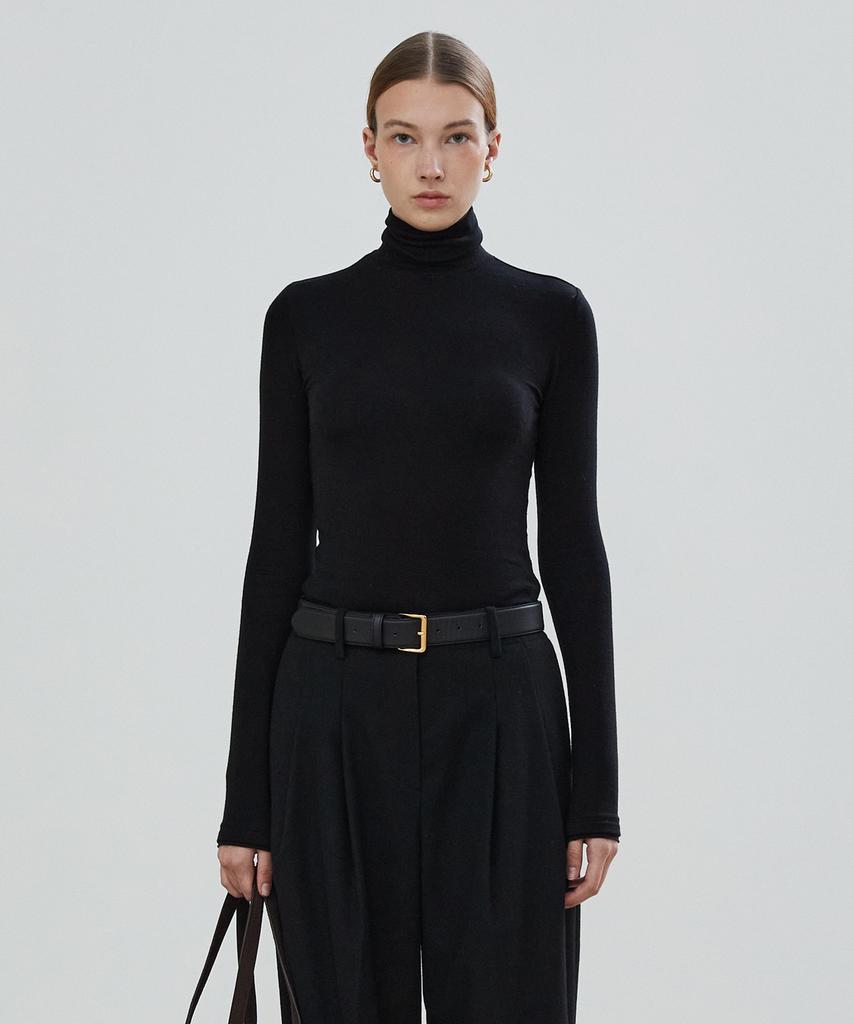NOTIA Slim Turtle Neck T-Shirts - Black