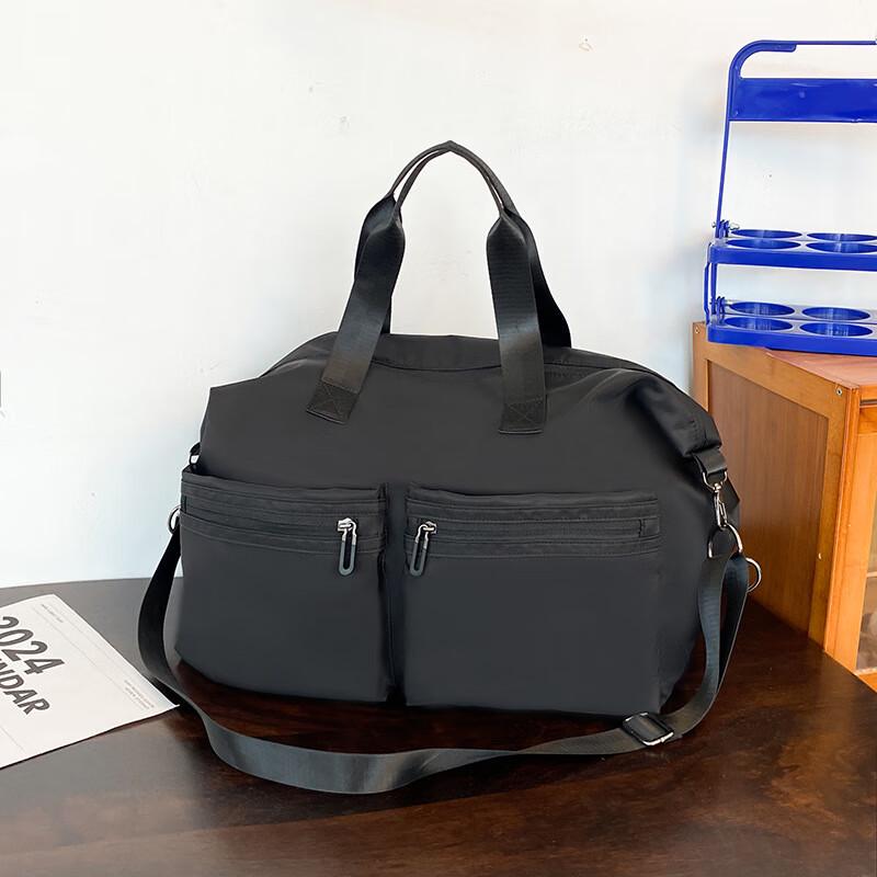 Xiaoyan Large Capacity Travel & Gym Bag