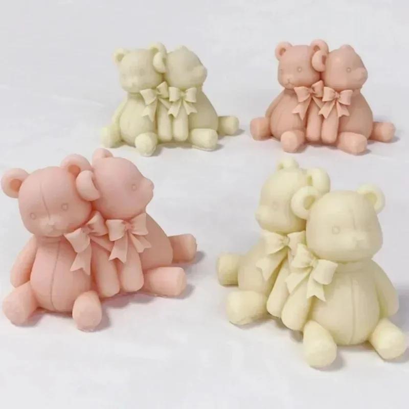 Cute Cartoon Back-to-back Lover Bear Pattern Silicone Mold Handmade Candle Soap Gypsum Decoration Resin DIY Mould Accessories