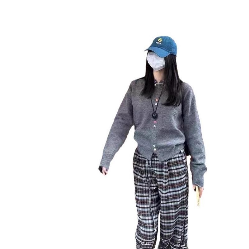 New round neck colorful buckle small coat women's retro solid color simple knitted top casual coat