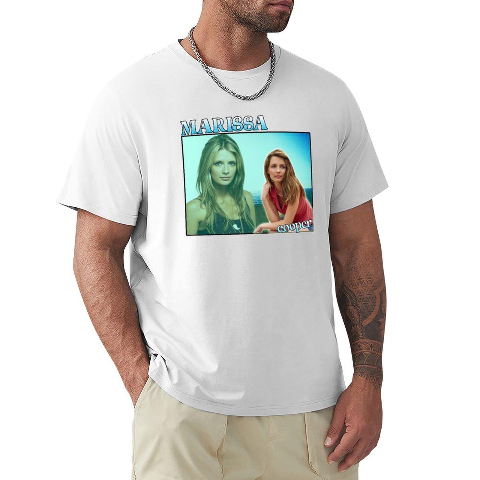 The Oc Tshirt Holiday Lightweight Tshirt S
