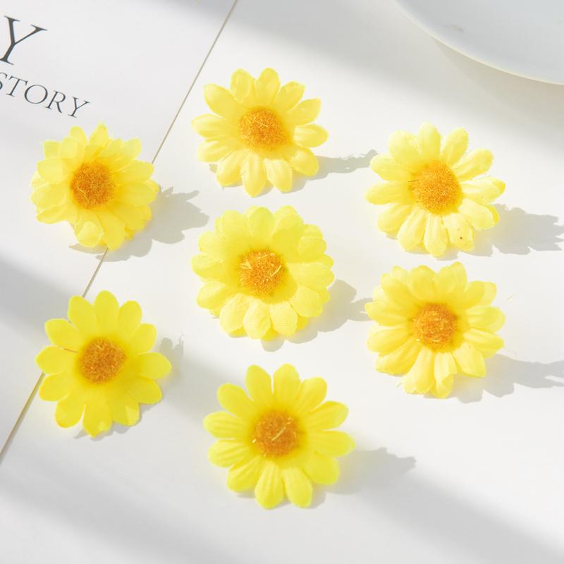 

100 шт. Мини Шелковая Маргаритка Свадебная Вечеринка Домашний Декоративный Рождественский Венок Свадебные Аксессуары Скрапбукинг Искусственные Цветы Дешевле 20pieces жёлтый
