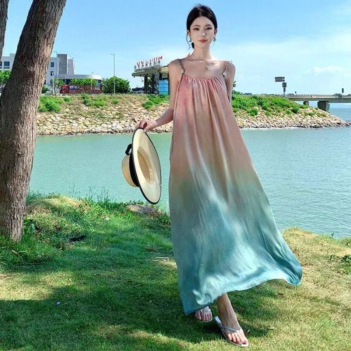 Seaside holiday wind gradually change color smudge loose suspender beach skirt summer dopamine dress atmosphere super fairy
