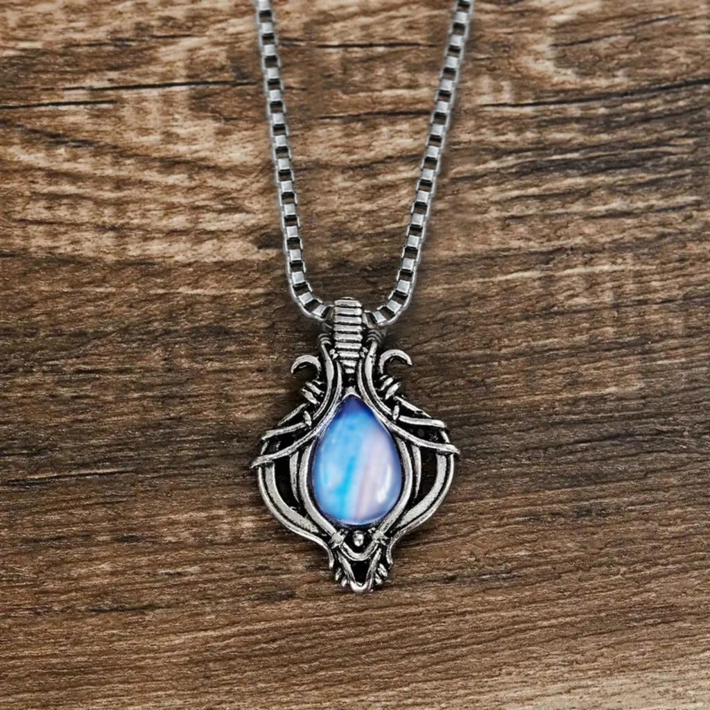 Collana Pendente Vintage Impreziosita con Pietre Preziose Artificiali a Forma di Goccia, Gioielli in Stile Bohémien, Regalo di Compleanno