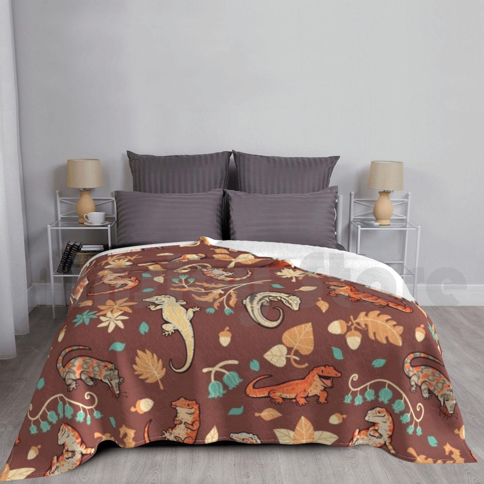 Autumn Geckos In Light Brown Blanket Fashion Custom 1345 Gargoyle Gecko Gecko Reptile Lizard Pattern Size: 75*100cm, Weight: 230 GSM