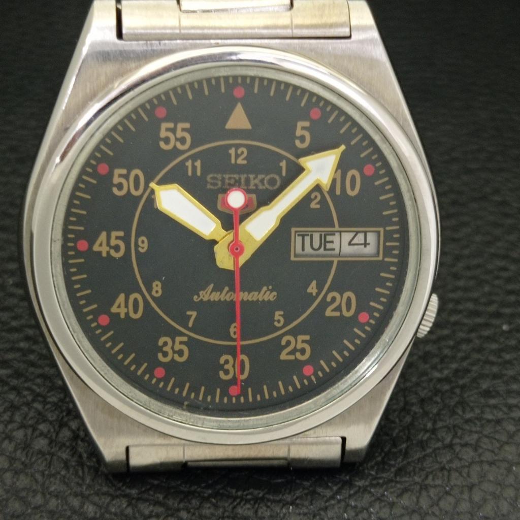 GENUINE VINTAGE SEIKO 5 AUTOMATIC 7009A JAPAN MENS BLACK DIAL WATCH A702405-5 R124-a702405