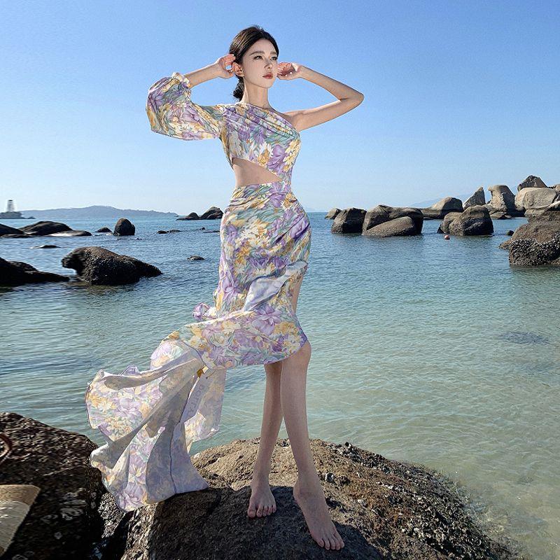 

Seaside Holiday Elegant Yellow Printings Slant Shoulder Waist-Baring Dress Thailand Wear Pleated Waist Tight Irregular Long Dress Blue S