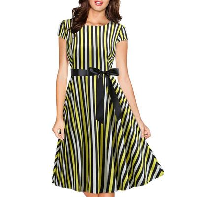 Sommer Retro Damenbekleidung Rundhals Abdeckärmel Gestreiftes Pendelkleid mit schwarzem Band in der Taille