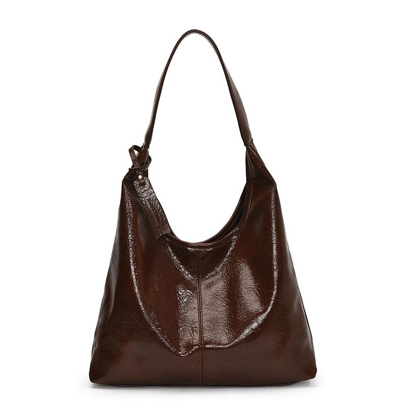Retro Soft Leather Large Capacity Tote Bag Women'S Casual Simple Commuting Shoulder Underarm Bucket Bag
