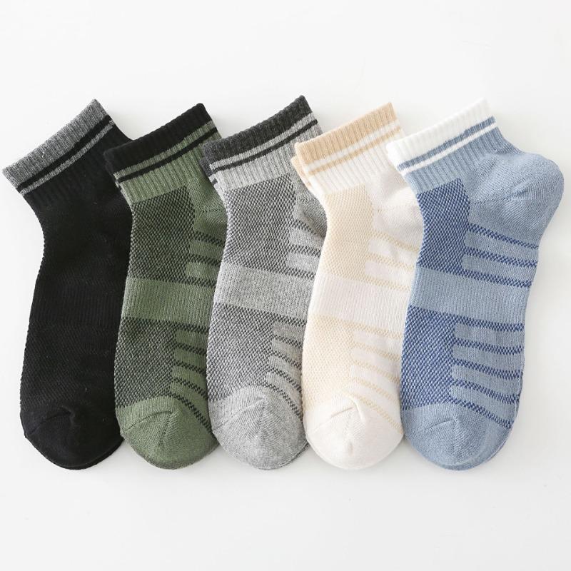 Men Spring and Summer New Pure Color Mesh Cotton Sweat Absorbing Breathable Boat Socks