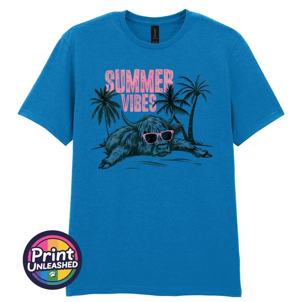 Highland Cow Summer Vibes T Shirt Funny Scottish Cow Beach Holiday Unisex Tee