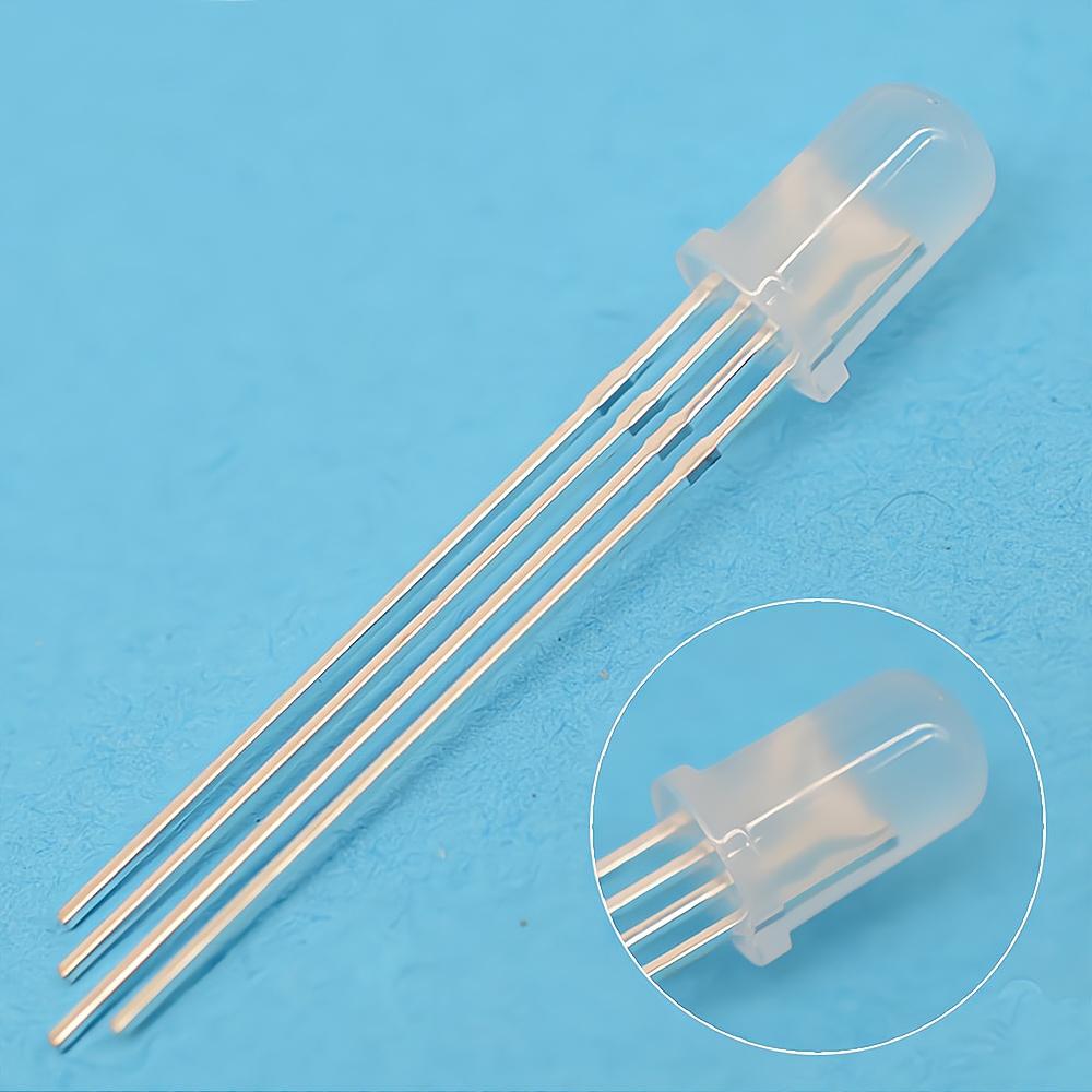 100 Stück LED-Emitting Diodes Min F5 5 mm runde Lampenperle 4-polige diffuse Glühbirne RGB dreifarbige gemeinsame Kathode Dekoration Atmosphäre Neon