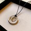 Simple and Elegant Metal Pendant Necklace Youthful Adult Jewelry Autumn Winter Jewelry for Casual and Formal Occasions