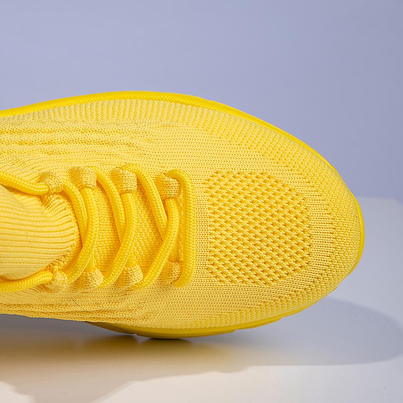 Men's Gray Running Shoes - Breathable Mesh Lace Cushioned Flat Boots Lightweight Sports Training Shoes Casual Style Design Shoes