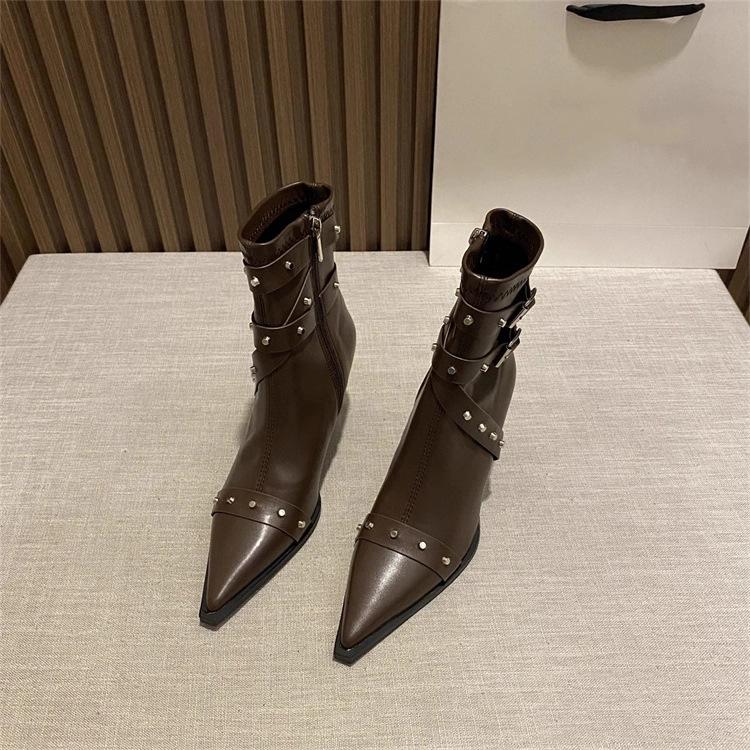 Vintage high-heeled babes pointed willow nails belt buckle knight boots 2025 autumn new versatile sexy thin short boots