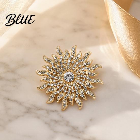 Oxidation Resistant Brooch Pin 3D Sunflower Shape Lapel Pin