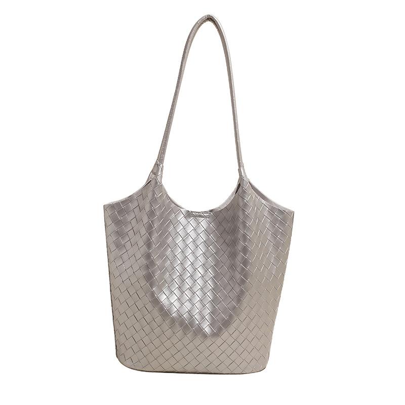 New leather women's bag trendy fashion woven pattern cowhide casual vegetable basket bucket bag portable bag
