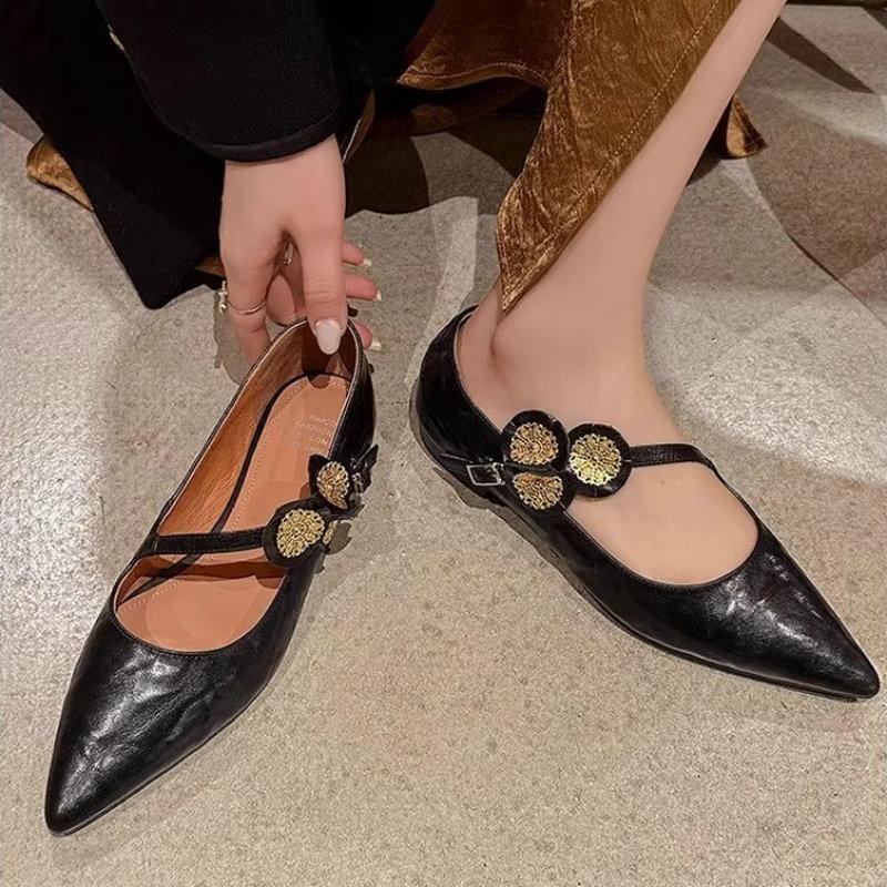 Fashion Flat Shoes for Women 2025 Spring Autumn French Fashion New Pointed Toe Loafers Women Ladies Shoes Luxury