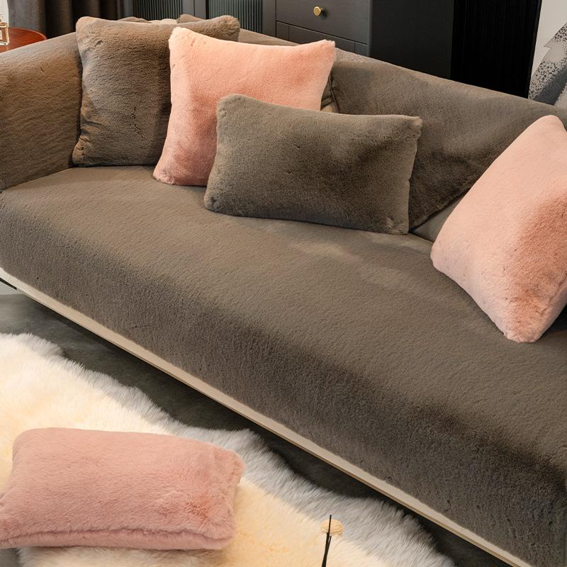 Sofakissen im Winter Schlicht Modern Kaninchenhaar Verdickt Rutschfest Fell Leichter Luxus Warmes Kissen Plüsch Sofabezug Handtuch