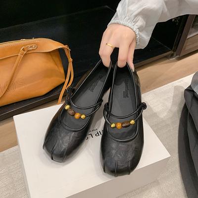 French Retro Light Mouth Beaded Mary Jane Single Shoes Women's 2025 New Comfortable and Lightweight One-pedal Ballet Shoes