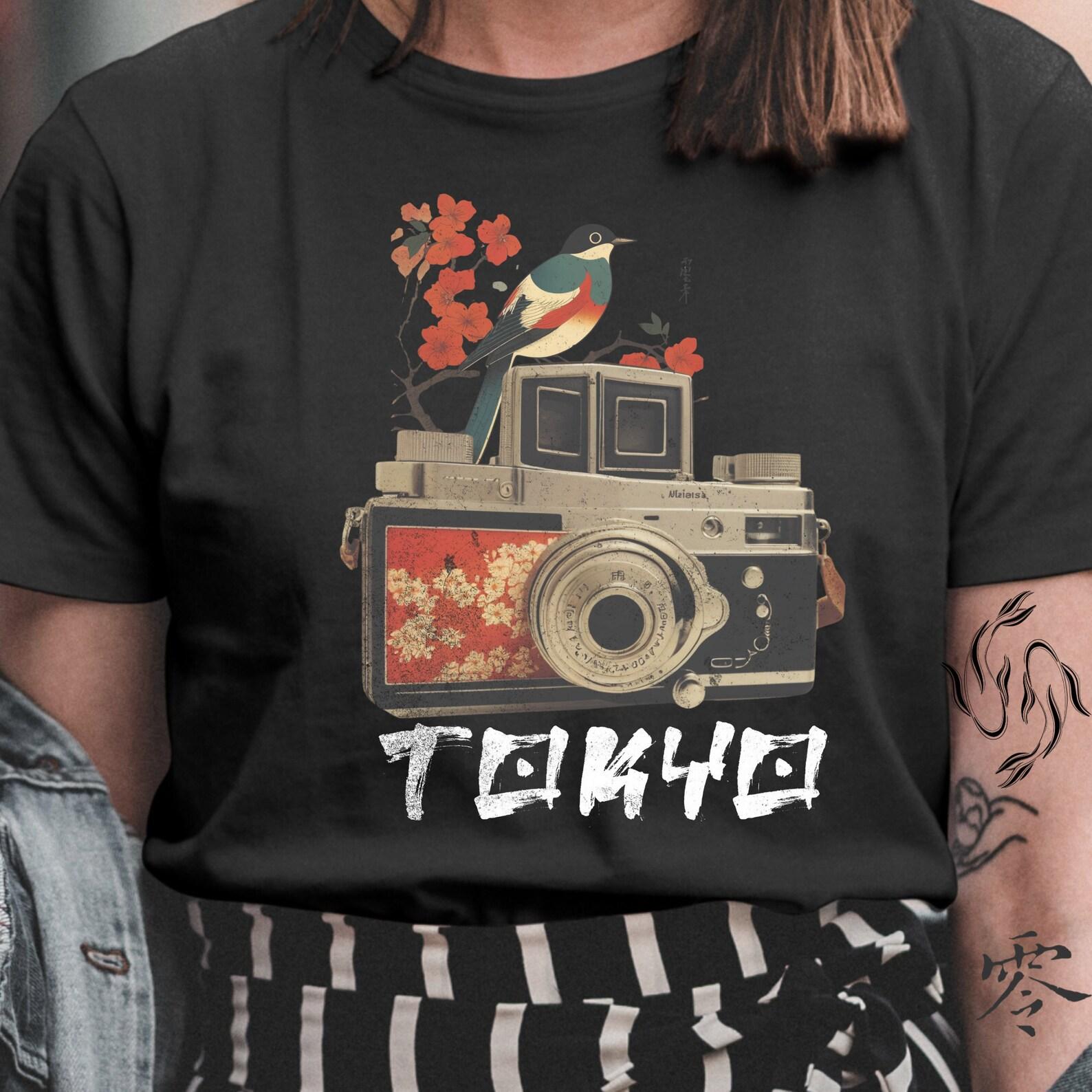 Japanese Bird Camera T-Shirt, Tokyo Streetwear Tee S