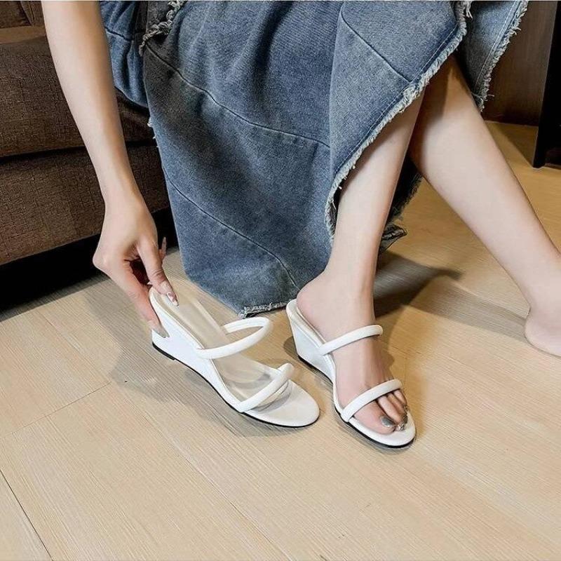 Summer Simple Strap Sandals Women Summer Outside Wear Fashion Round Toe Open Toe Slender Strap Wedge Heel Shoes