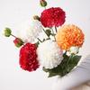 Decoração de casa – Flores e coroas artificiais