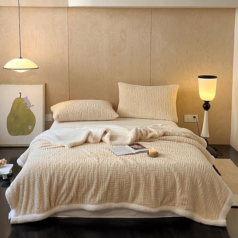 Cotton Wool Lamb Wool Blanket, Double-layer Thick Carved Blanket, Multifunctional Leisure Blanket