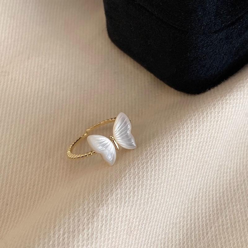 Unique Enamel Blue Mother Of Pearl Ring For Women Fashionable And Elegant Accessory