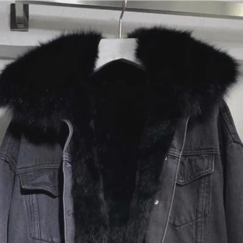 Women's Oversized Denim Jacket with Large Fur Collar, Thick Cotton, Plus Velvet, Autumn/Winter 2025, Korean Style.