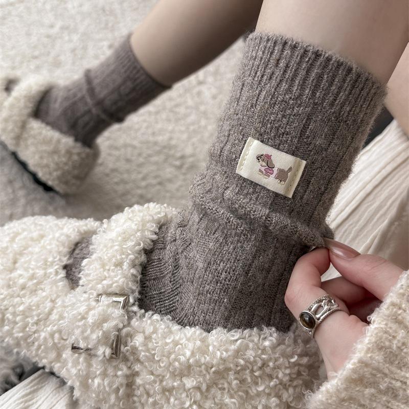 Ladies Autumn and Winter Thickened Warm Cloth Standard Dachshund Dog Wool Drum Pile Socks