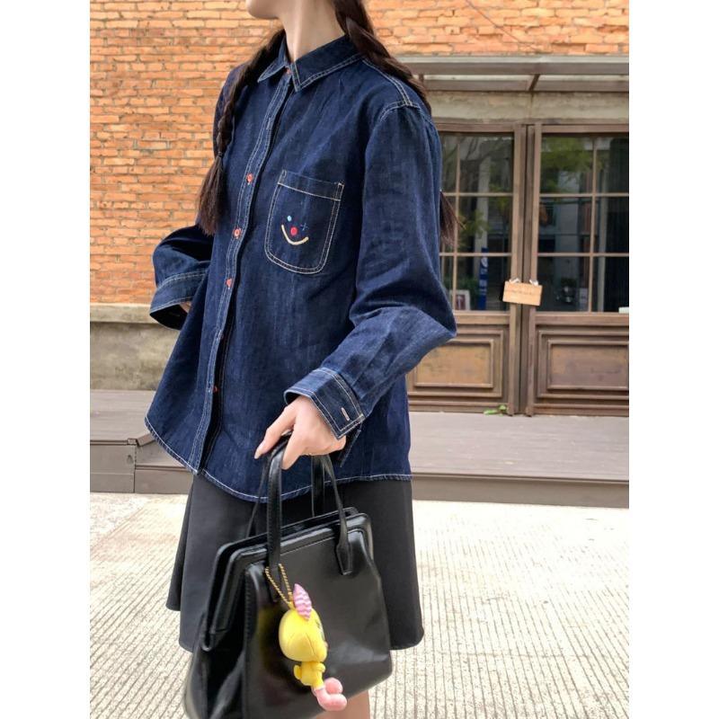 

Джинсовая рубашка для женщин с весенними нарядами, новый стиль, гонконгский стиль, синяя многослойная рубашка-куртка в ретро-стиле свободного кроя с длинными рукавами M синий