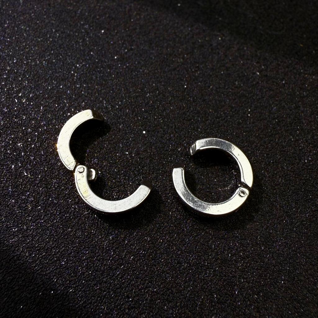 Retro Cross Non Pierced Ear Clips For Men Women Stainless Steel Clip On Earrings Punk Gothic Rock Hiphop Unisex Zircon Gift