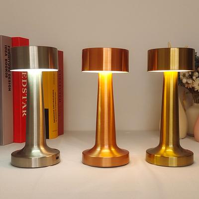 Retro Metal Desk Lamp LED Touch Charging Desk Lamp Hotel Bar Restaurant Bedside Atmosphere Night Light