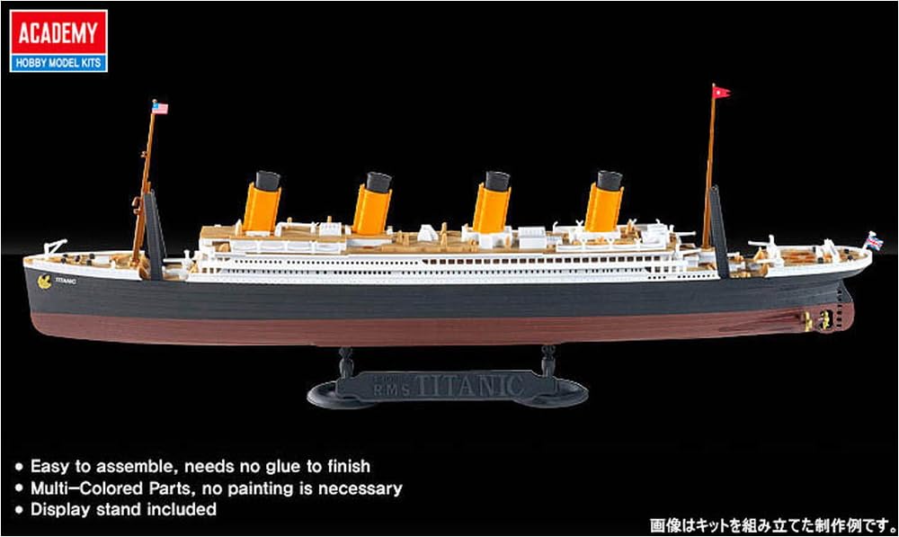 Academy Britský RMS Titanic Plastikový model 14217 1/1000 Předbarvený