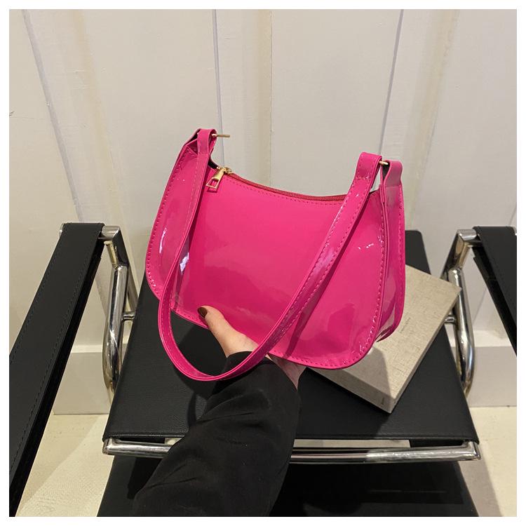 

Женская минималистичная сумка через плечо из лакированной кожи 2024 года – однотонная, универсальная, модная, в стиле кэжуал, под мышкой роза розовый