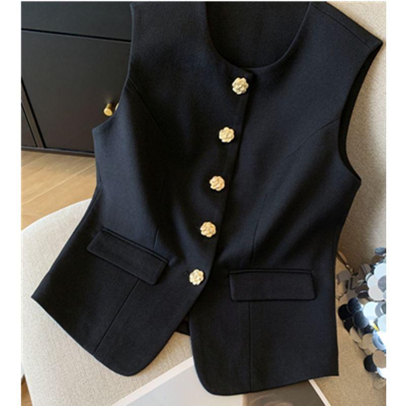Unique Design Chic and Stylish High-End Short Vest with Exquisite Tailored Cut