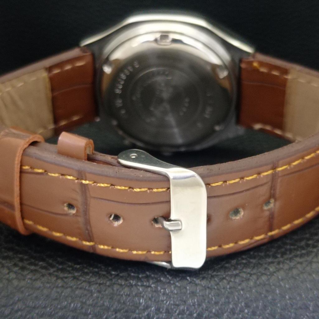 AUTOMATIC VINTAGE ORIENT CRYSTAL JAPAN 46941 MENS ORIGINAL DIAL WATCH A703332-1 R213b-a703332