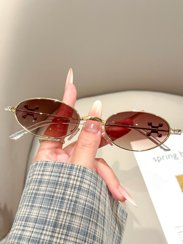 1Pc Light Luxury Gold Frame Oval Women's Sunglasses, Exquisite Diamond-Encrusted High-End Feel, Cross-Shaped Unique Design, Fash