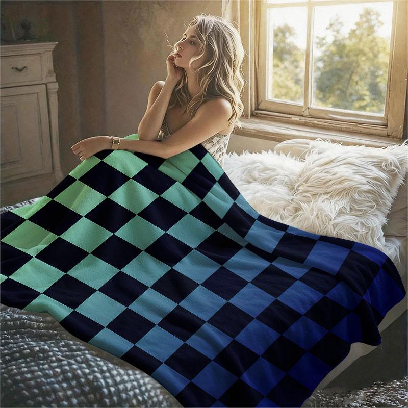 Gradient Check Flannel Blanket Warm Soft Halloween Christmas Decorative Couch Warm Cozy All-Season Gift