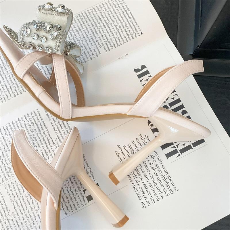 Eilyken Neues Design Kristallblume Spitzschuh Slingbacks Damenpumps Elegant Dünne Hohe Absätze Bankett Hochzeitsschuhe