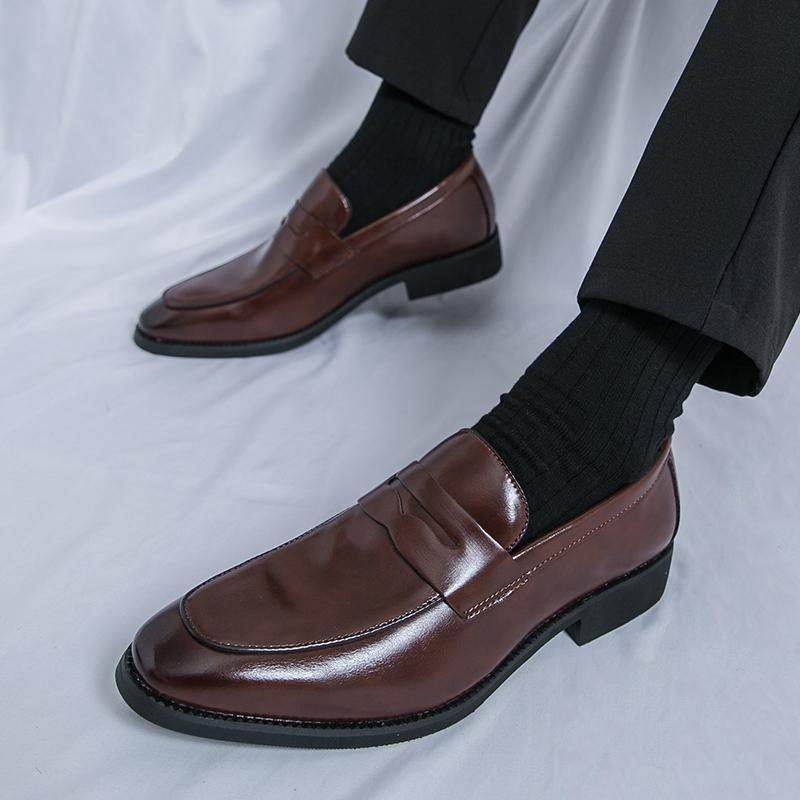 Fashion Leather Men Loafers Mens Slip On Casual Shoes Fashion Men Office Shoes Male Comfortable Wedding Dress Flats Non-Slip Lazy Shoes