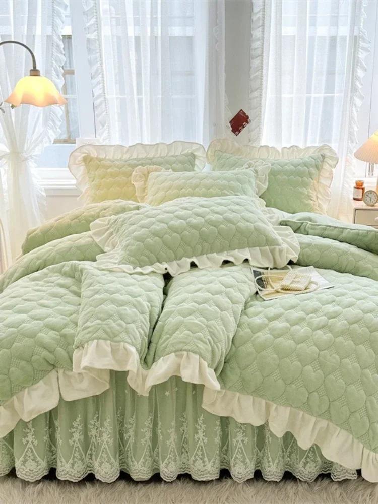 Full-set quilt cover bed skirt four-piece warm winter milk velvet bedspread 4-piece coral velvet bedspread 1.8m bed skirt style светло-зеленый