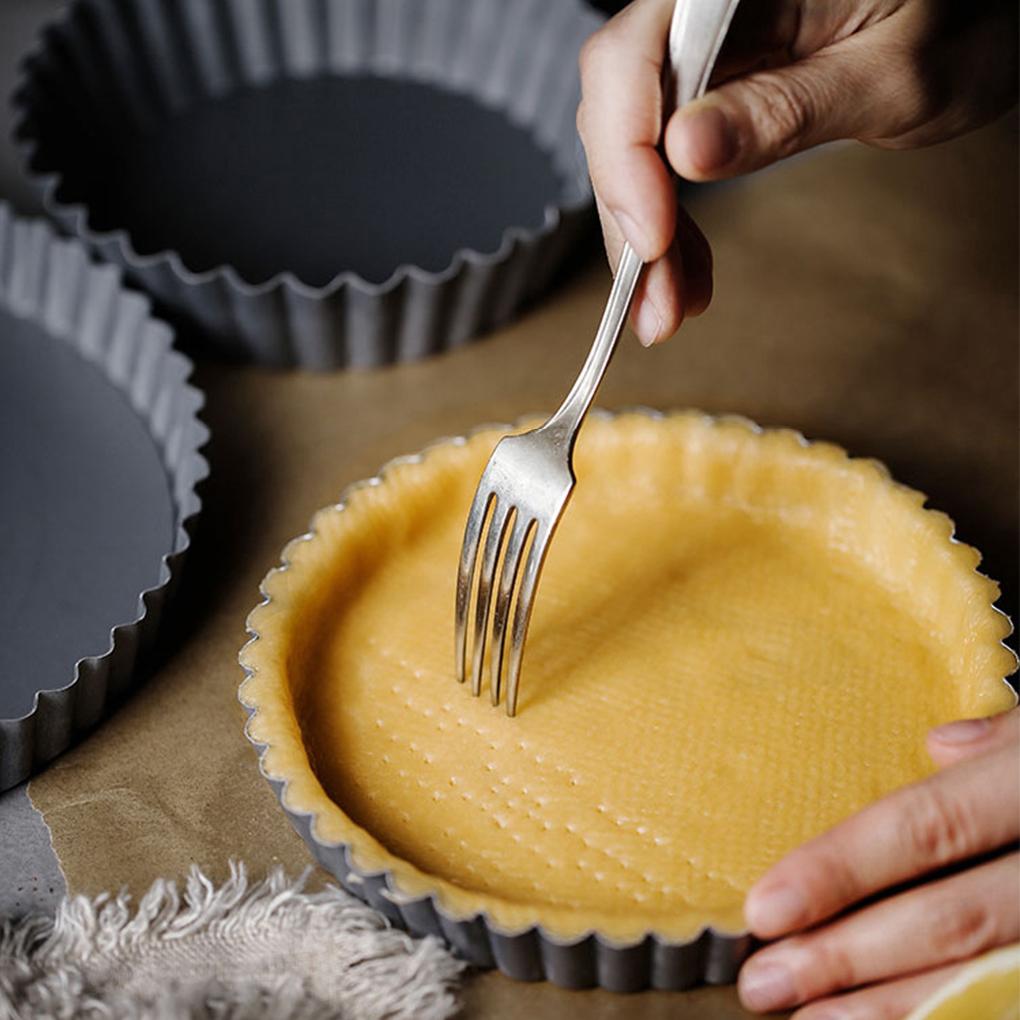 9 Inch Cake Mold Heavy Duty Carbon-Steel Dessert Candy Pan Baking Non-Stick Household Tools Accessories Tray Bakeware