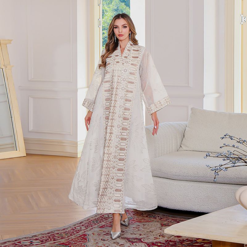 Middle East Dress Embroidery Women clothes Dubai Elegant Robe Relaxed-Fit Arabic Long Dress Dress