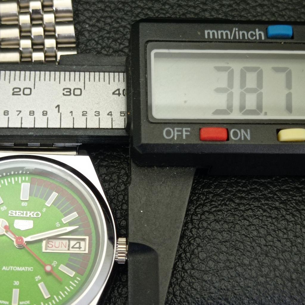 JAPAN VINTAGE REFURBISHED SEIKO 5 AUTOMATIC 6309A MENS GREEN WATCH a440881-4 Sk-a440881