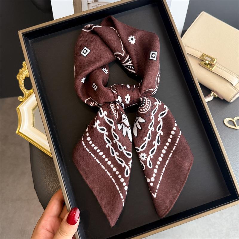 Spring and Autumn Cashew Fake Velvet Herringbone Cotton and Linen Small Square Scarf Silk Scarf Head Scarf Shawl Sunscreen Scarf Women's Scarf
