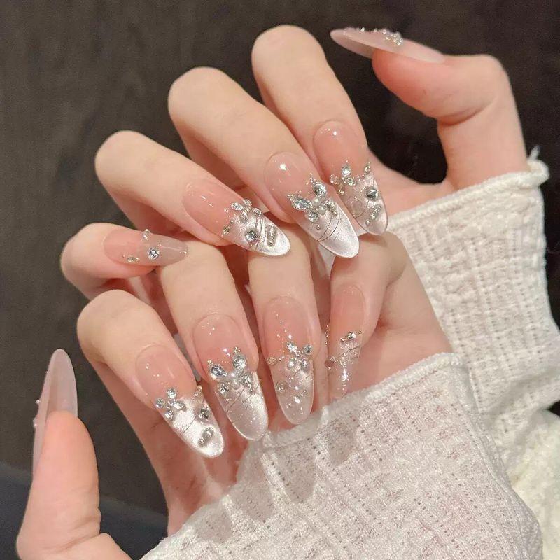 Handmade Wearable Nails with a High-End Feel, Cat-Eye Nail Art, Versatile and Luxurious, Travel-Friendly, Brightening Effect, Handmade Nail Art